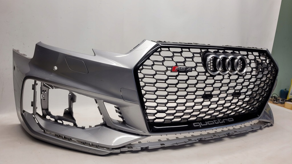 фото №6, Audi rs4 8w0 18r- бампер oryg.
