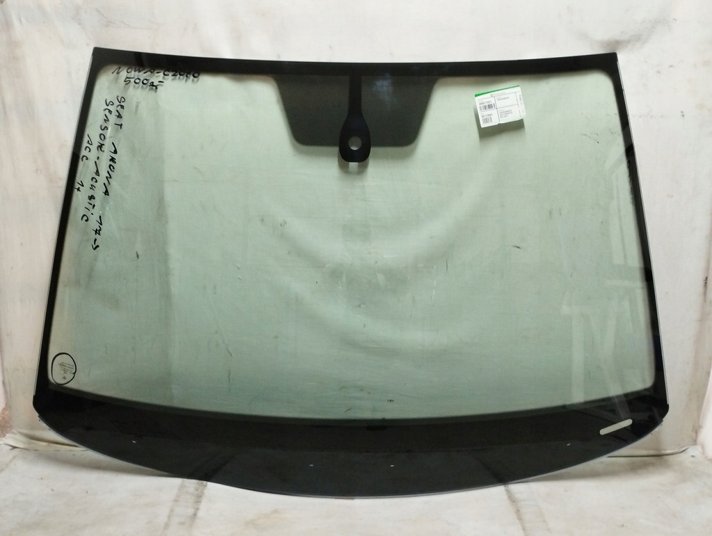 фото №1, Скло передня seat arona 2017- датчик acoustic