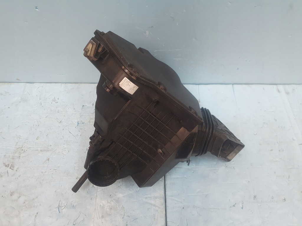 фото №4, Корпус фільтра повітря audi a4 a5 q5 8k0133837b