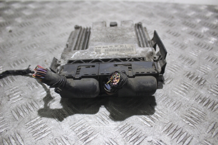 фото №1, Бортовий комп'ютер двигуна skoda rapid ii 1.6tdi