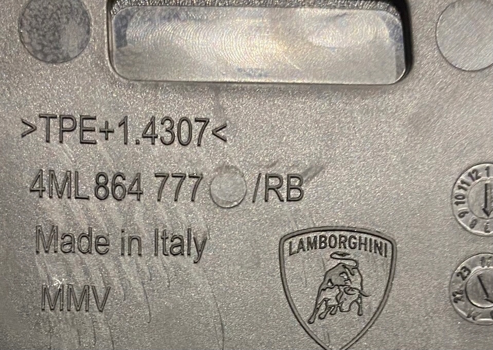 фото №6, Lamborghini urus накладка защита 4ml864777