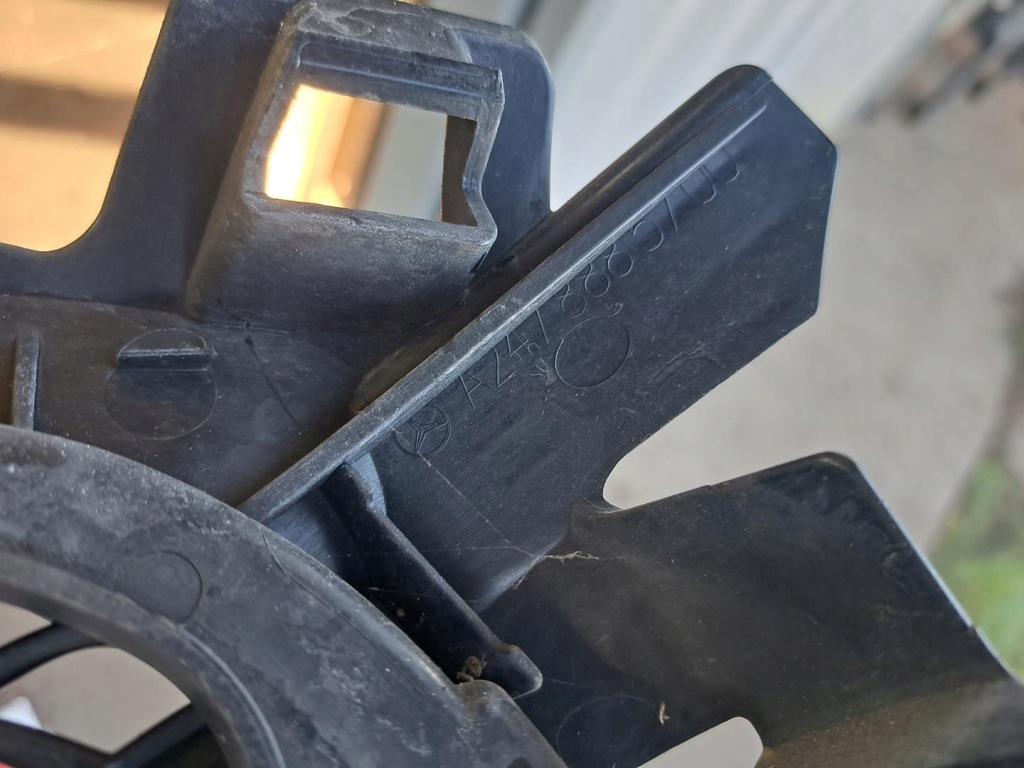 фото №7, Mercedes w247 b-klasa решітка радіатора решітка радіатора перед комплектна значок 2478885700