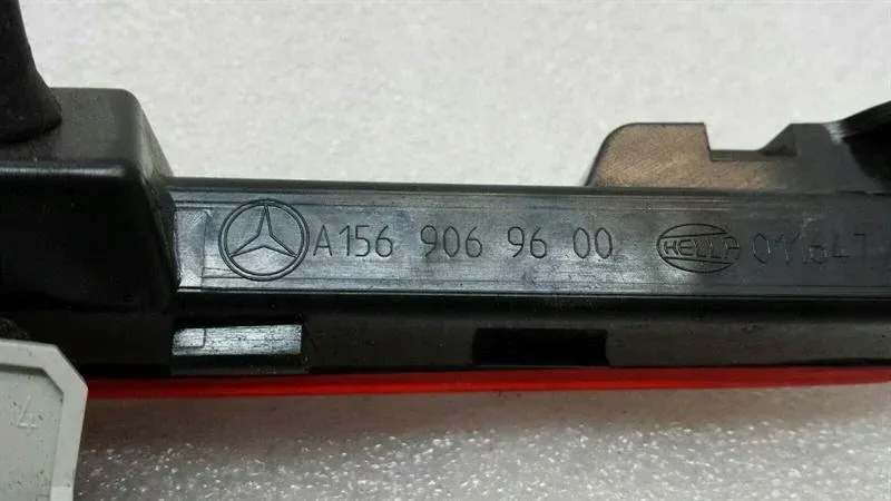 фото №4, Mercedes gla x156 стоп light a1569600 brake 3rd