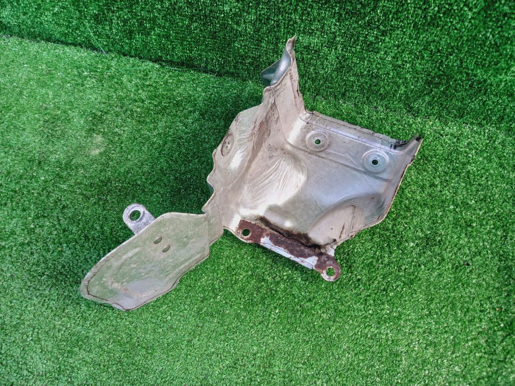 фото №6, Vw polo iv 9n 01-05 1.2 awy корпус захист теплова каталізатора колектор