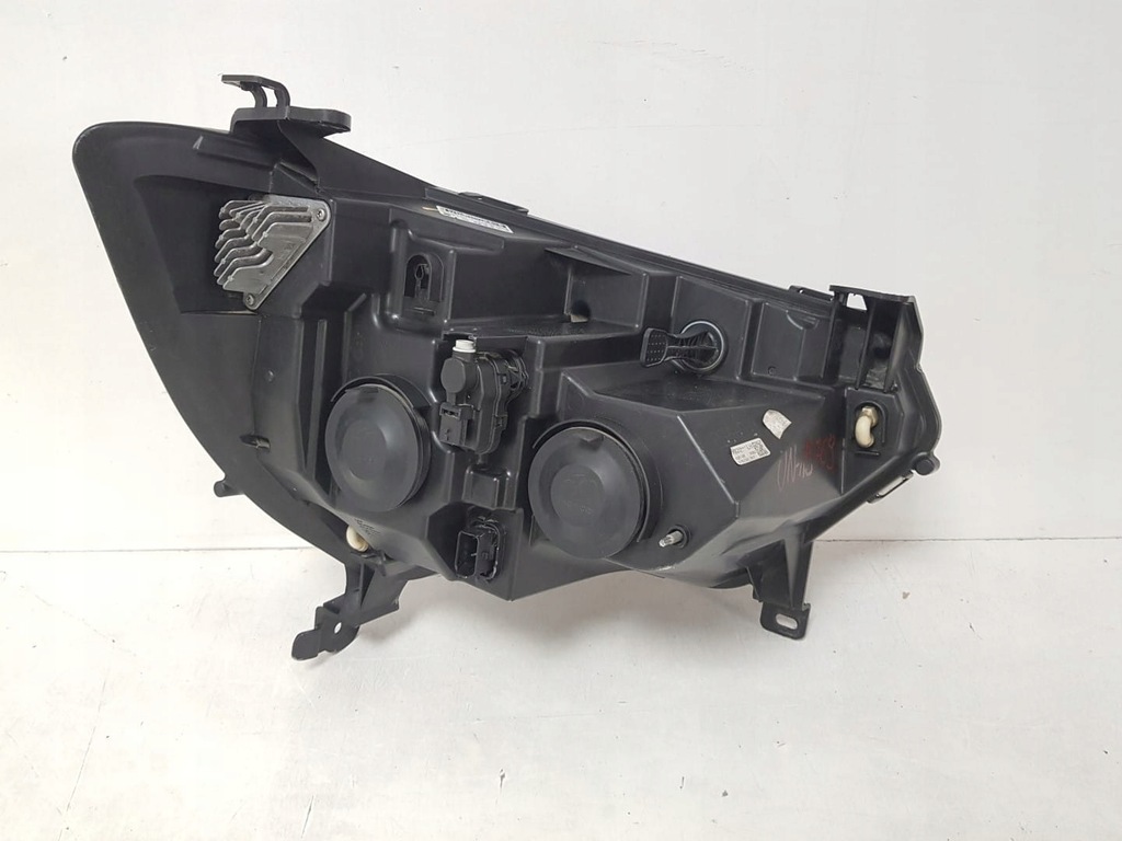 фото №15, Renault master 3 iii lift iv 19- лампа лампы правая левая комплект led idealne