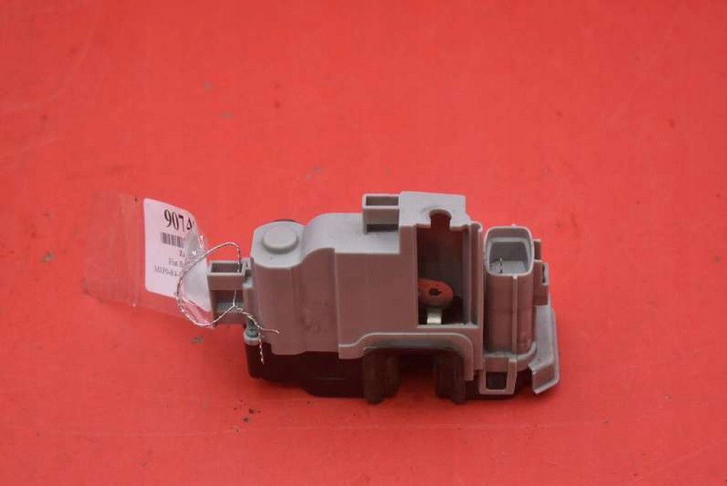 фото №5, Замок двері правий перед передній eu 51827955 fiat bravo 2 ii 07-11