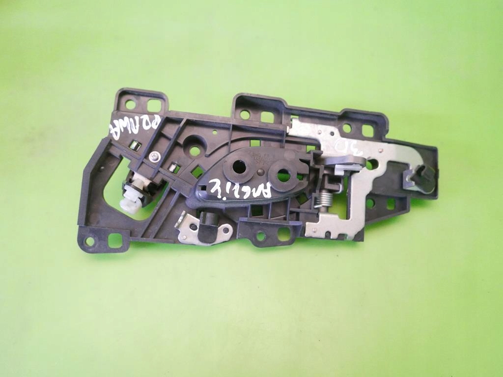 фото №4, Ручка внутренняя правая перед honda civic viii ufo 3d hb