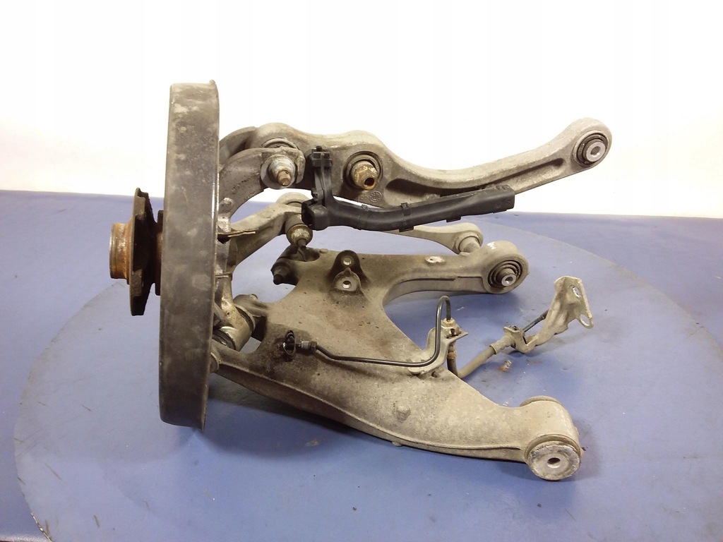 фото №5, Audi a8 d3 quattro поворотный кулак рычаги задняя правый