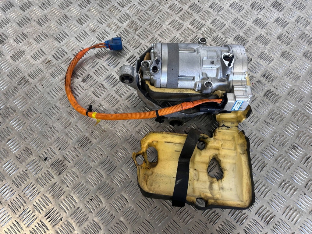 фото №1, Компрессор кондиционера tesla model x 104244200m