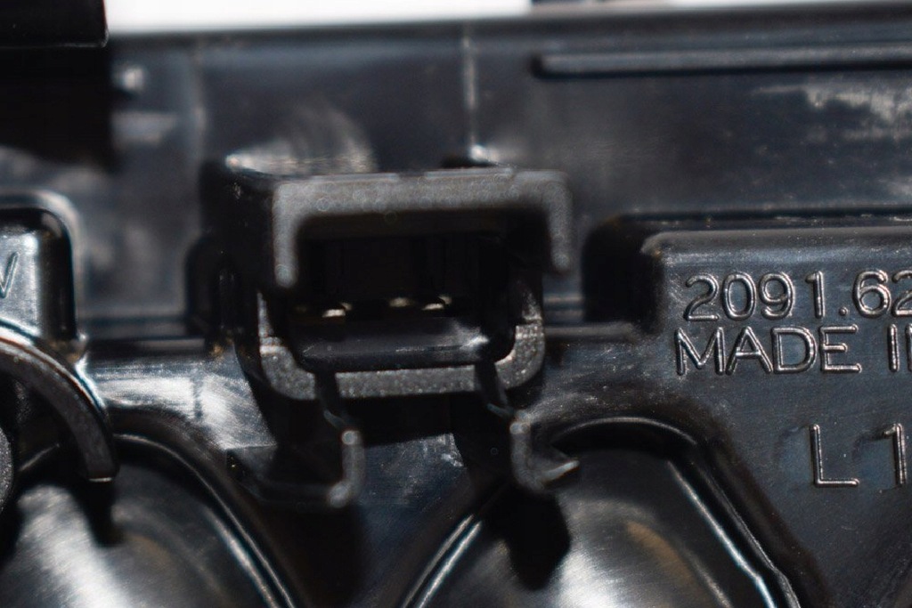 фото №5, Поворотник lewego зеркало land rover range rover evoque lr048352