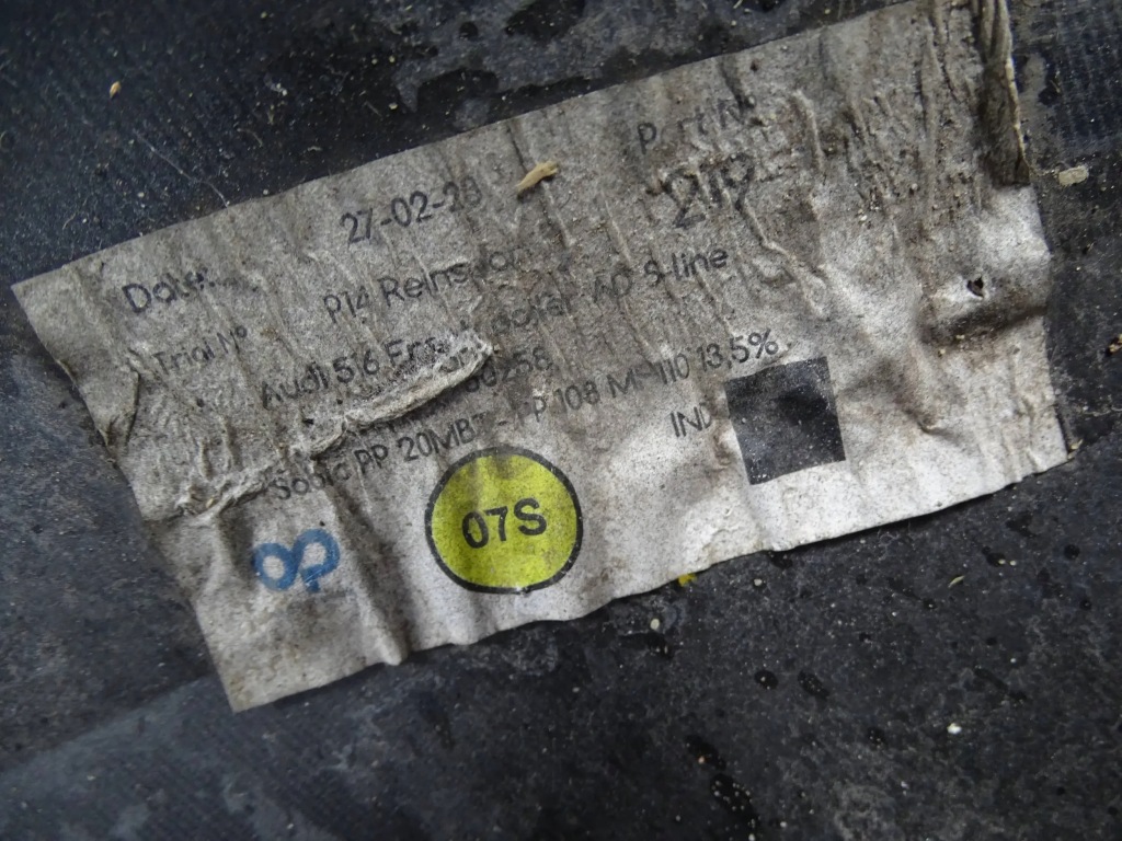 фото №8, Бампер передній решітка радіатора audi e-tron 4ke s-line lift 4ke807061e