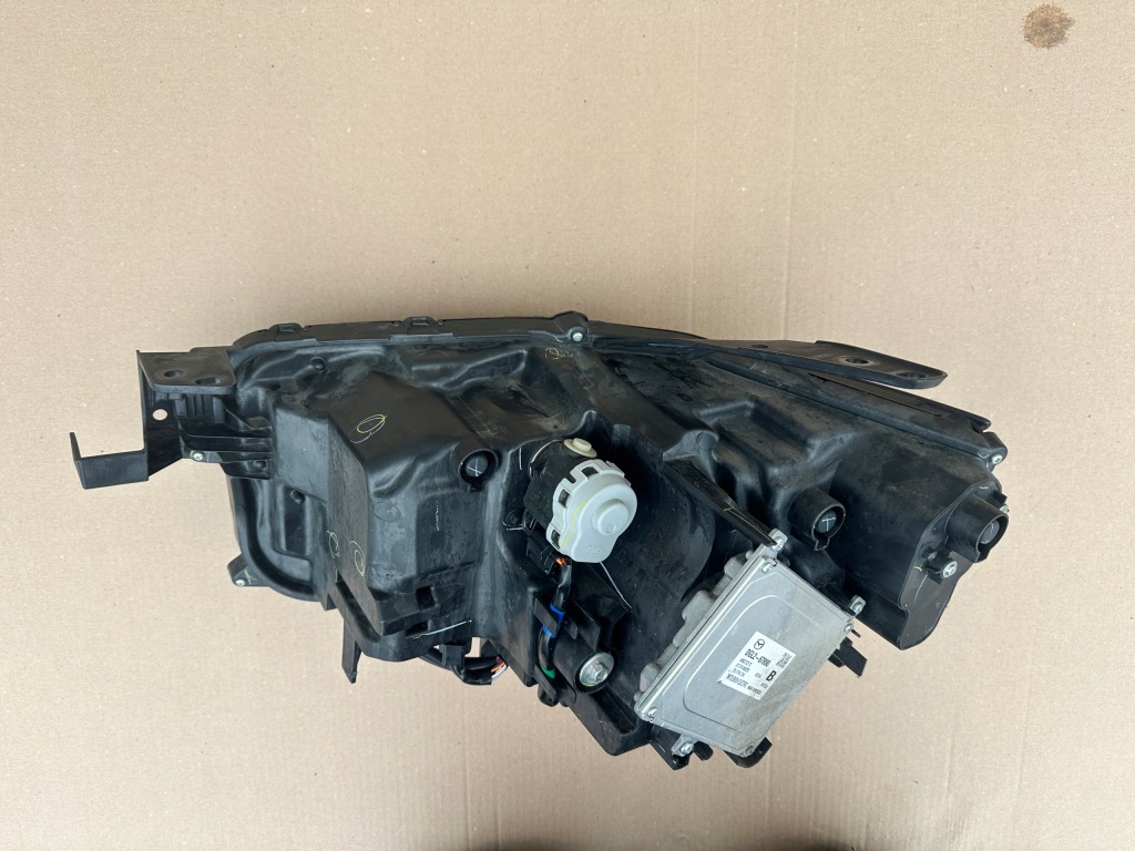 Фара mazda cx30 cx 30 full led правий перед передня 2024-2025 оригінал оригінальний номер Ціна