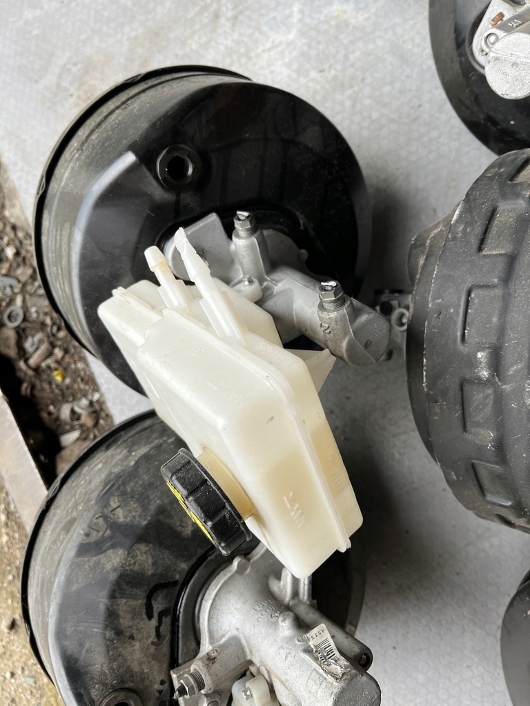 фото №6, Усилитель тормозов vw crafter ii man tge 2,0 tdi 17-25 бачок 2n0612101