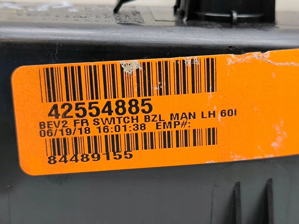 фото №8, Chevrolet bolt 2018 перед сторона левая кнопки окон