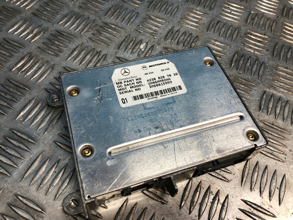 Купити Mercedes sl r230 модуль блок керування bluetooth a2308207026