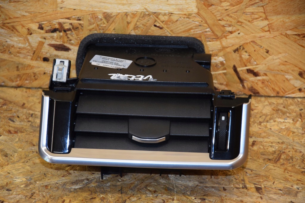 фото №8, Dekor панель решётка воздуховод панели velar l560 идеальное состояние новый 20r