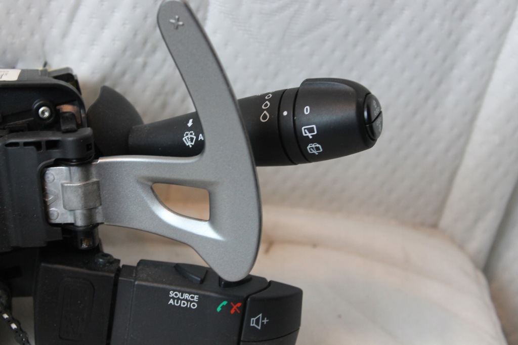 фото №3, Перемикачі перемикач комбінований стрічка шлейф пелюстки перемикання renault clio iv