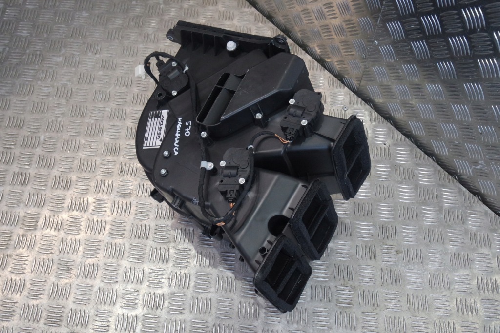 фото №1, Отопитель mclaren 570s 13a3588cp