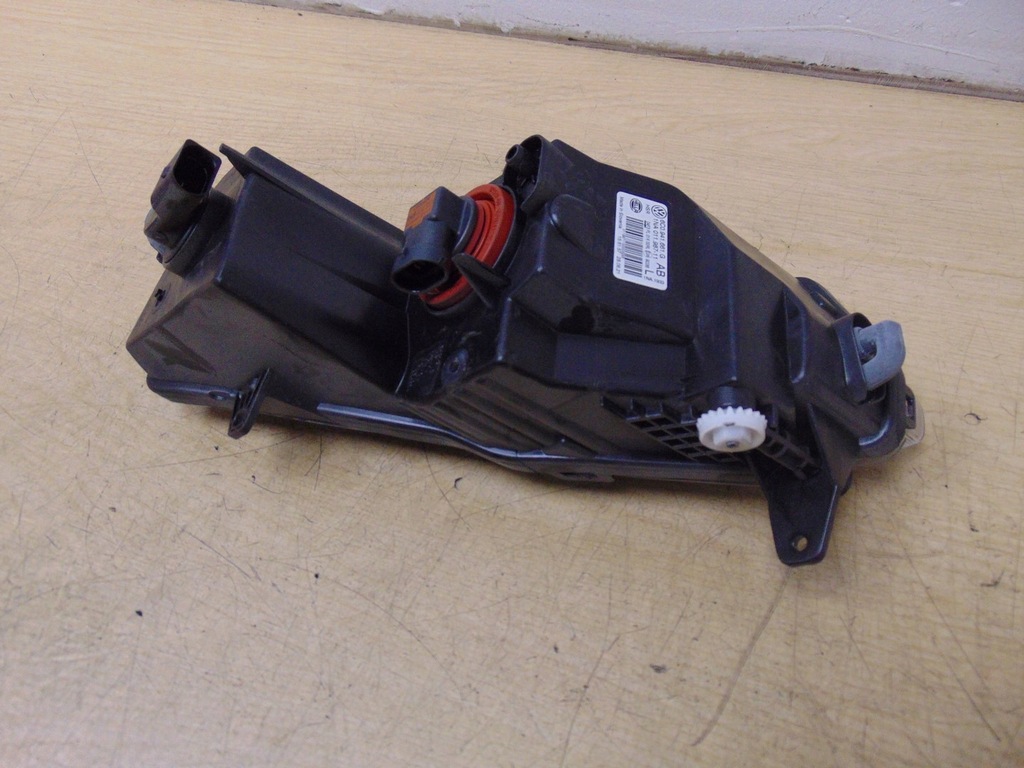 фото №13, Протитуманна фара лівий vw polo v 6c 6c0941661g europa