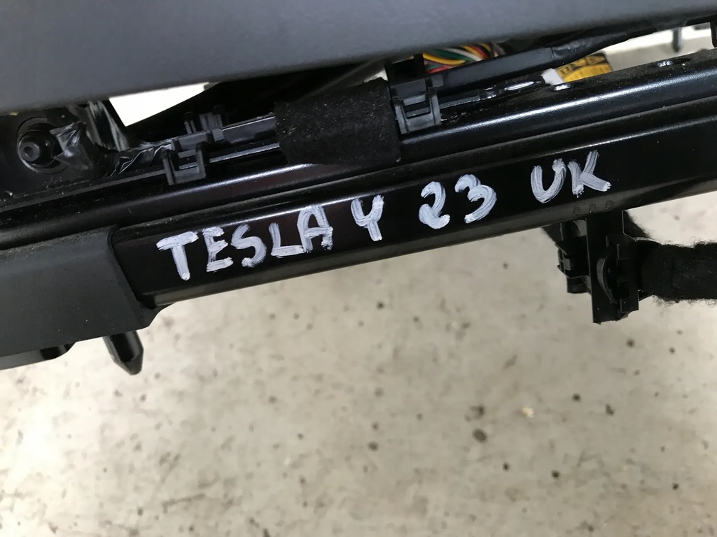 фото №11, Tesla y 2021 2022 2023 сидіння сидіння перед заднє сидіння задня czarna шкіра