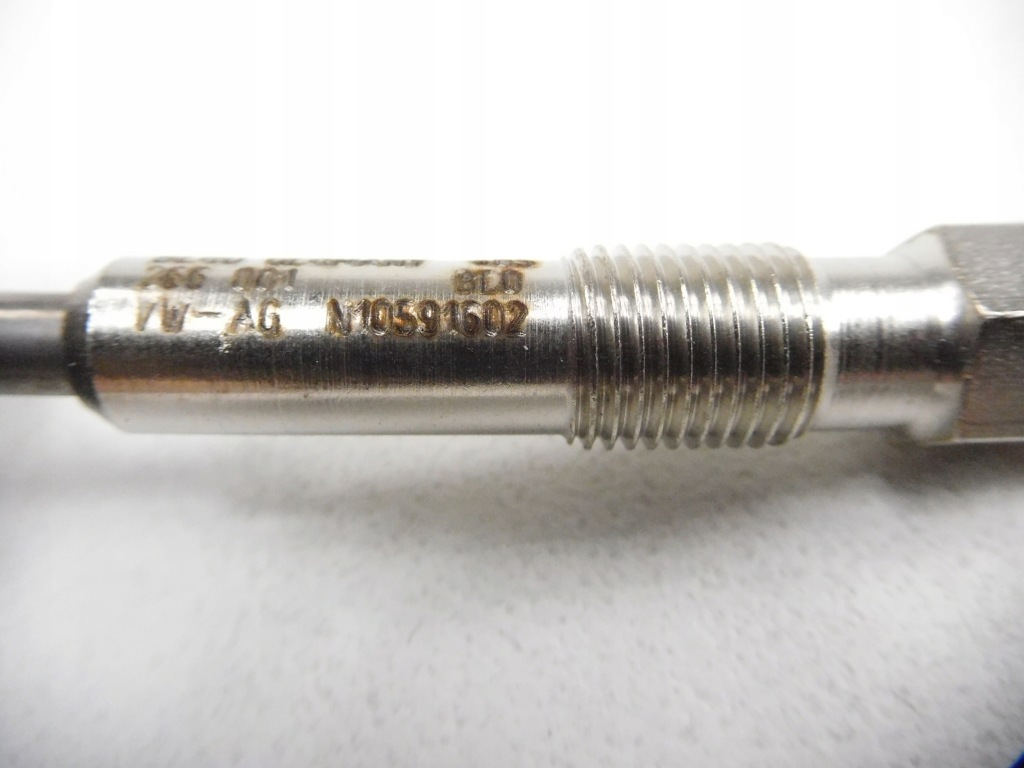 Свеча накаливания audi seat skoda vw 10591602 в Украине