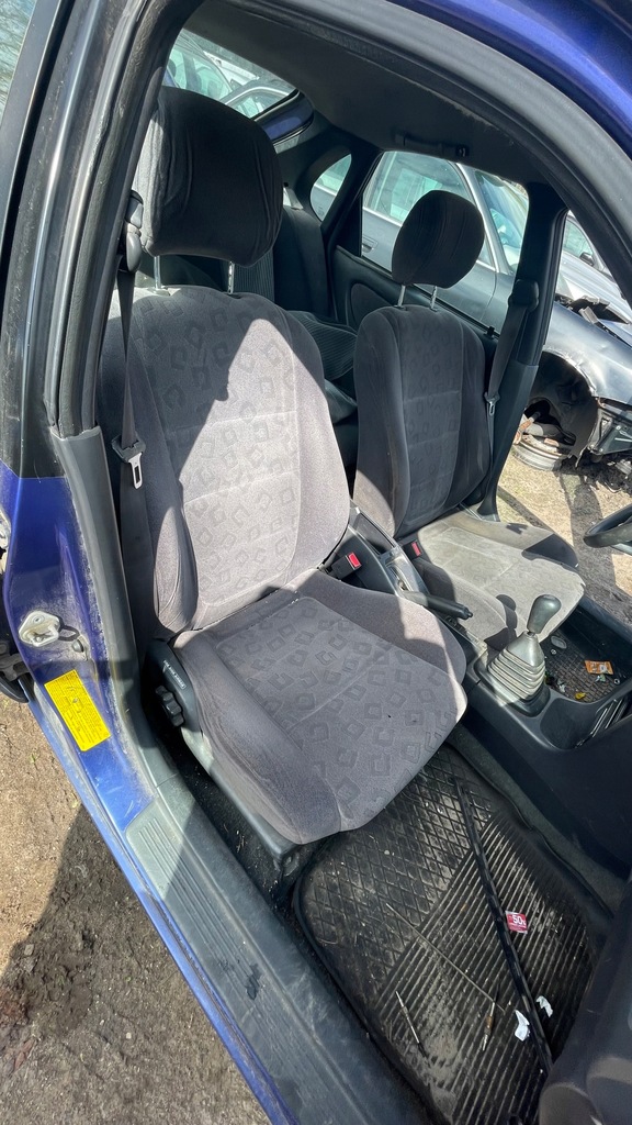 фото №14, Toyota corolla viii e11 lift fl колір 8l5 бампер перед