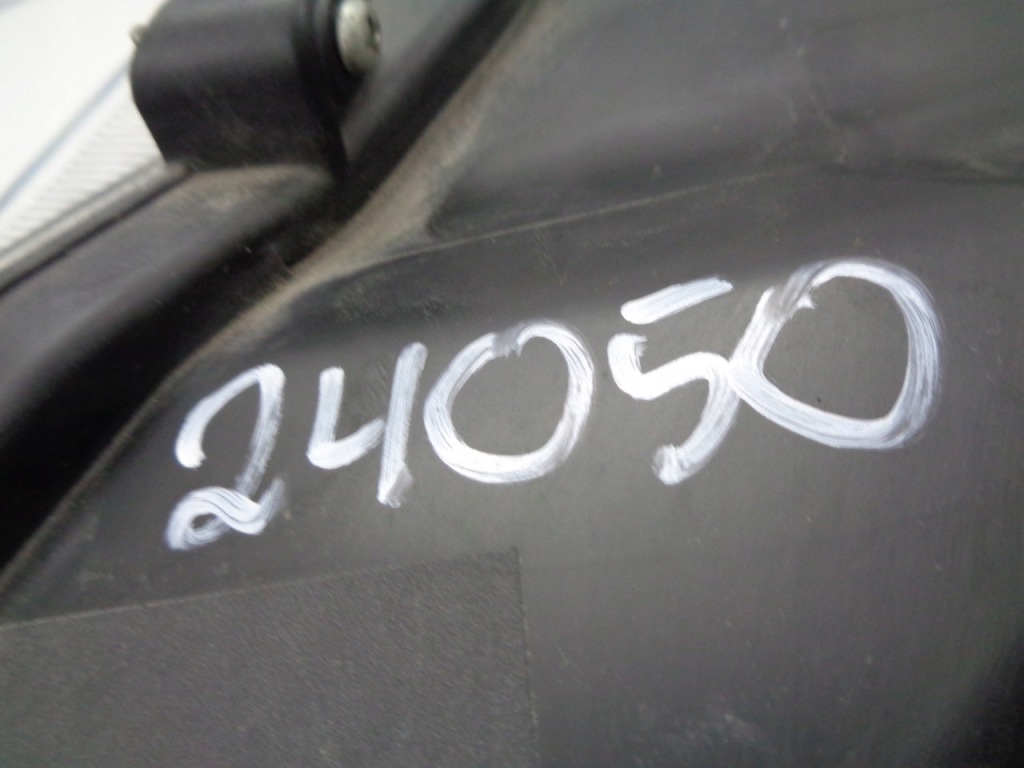 фото №8, Toyota land cruiser 150 лампа перед права led