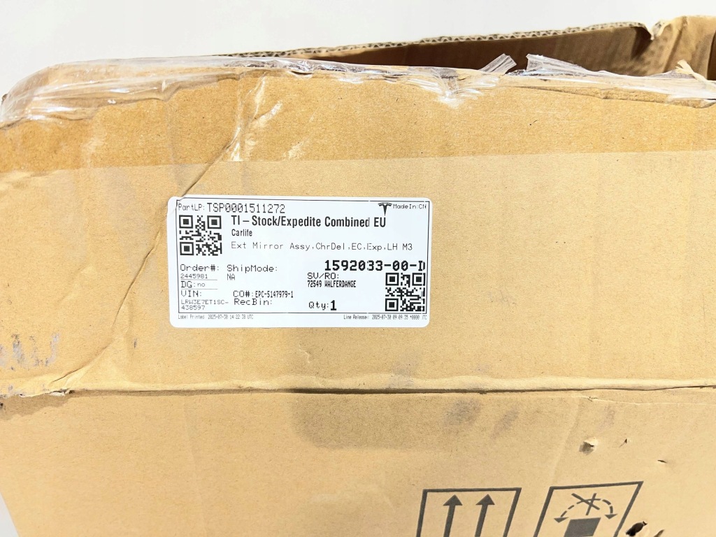 Зеркало электрический левая tesla model 3 рестайлинг  11pin 1592033-00-d Оригинал