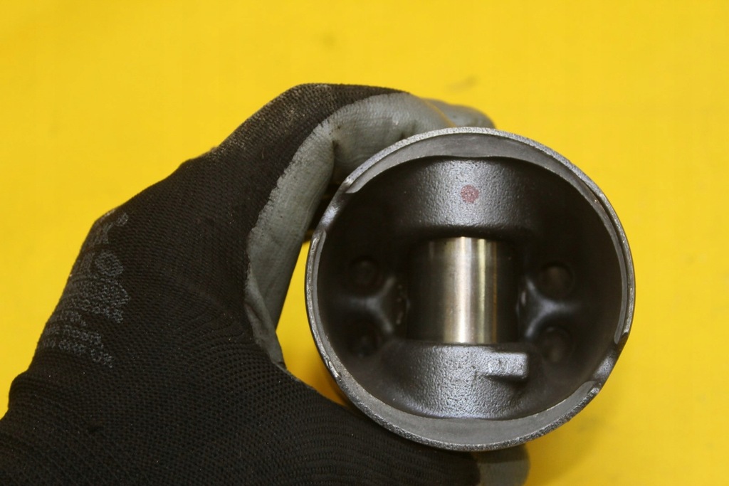 фото №5, Поршень поршні rrs jaguar xf xj s-type 276dt 2.7 d 8165e 4r0 5r8q ac