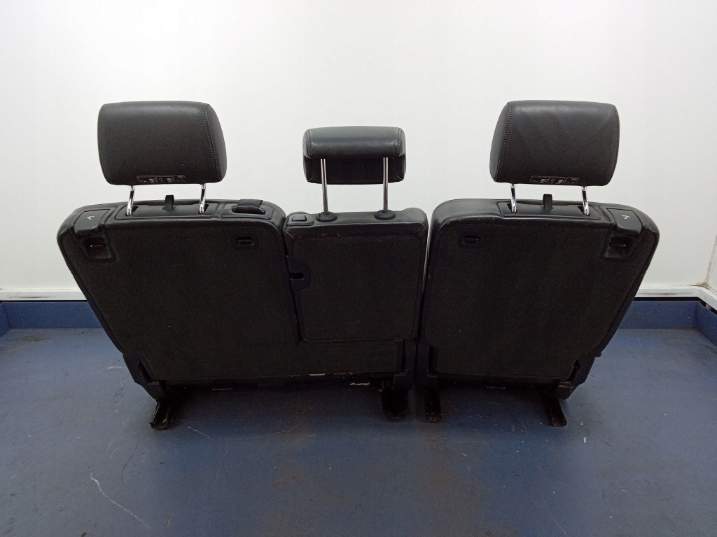 фото №15, Audi q7 i 4l сиденья заднее сиденье комплект 3 ряды 7 человек s-line полукожа