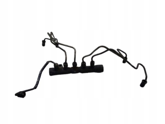 фото №1, Молдинг впрыскная toyota avensis t25 2.0 d4d