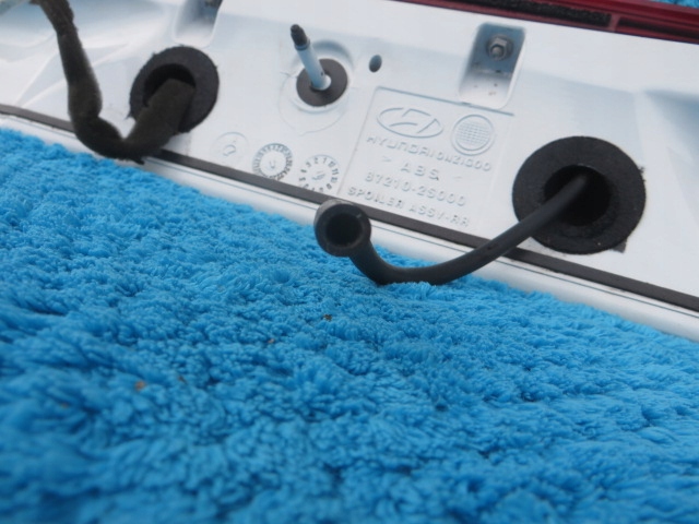 фото №12, Hyundai ix35 спойлер спойлер крышки 87210-2s000