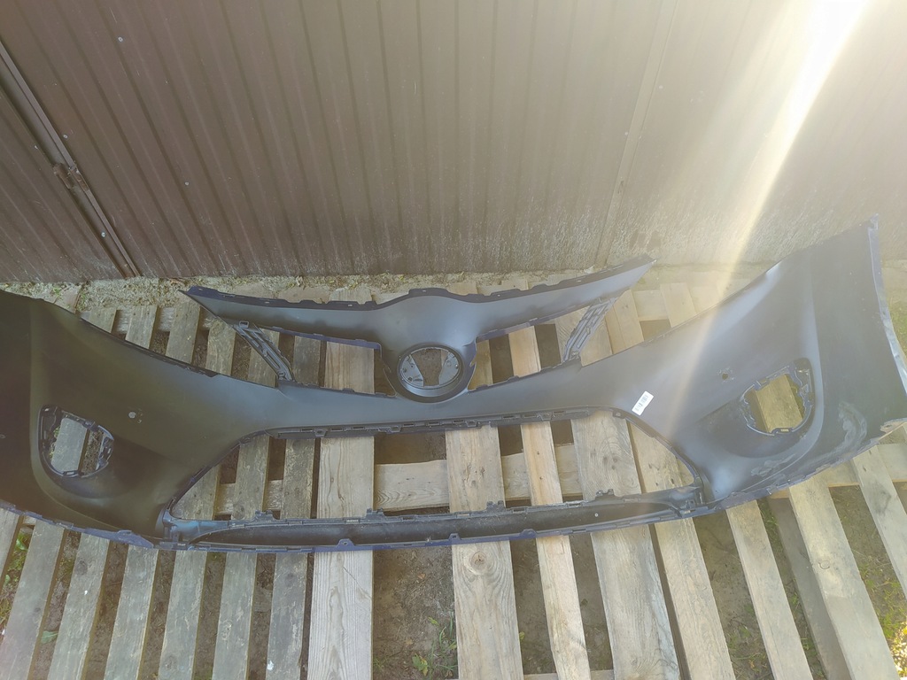 фото №11, Бампер перед передній - toyota verso