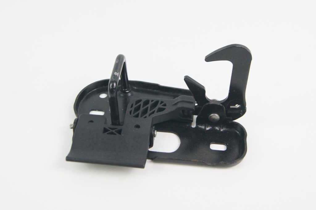 фото №1, Gd touran 1t0 засов капот 1t0823480b