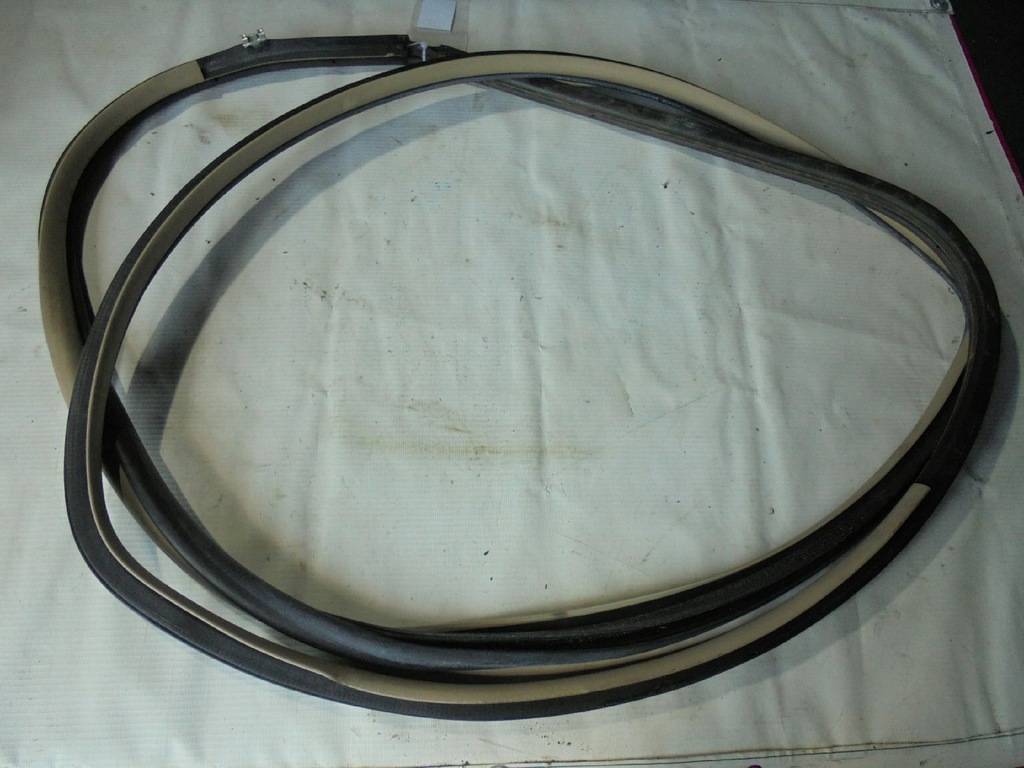 фото №1, Прокладка кузов правая перед lexus rx ii 400h 2007