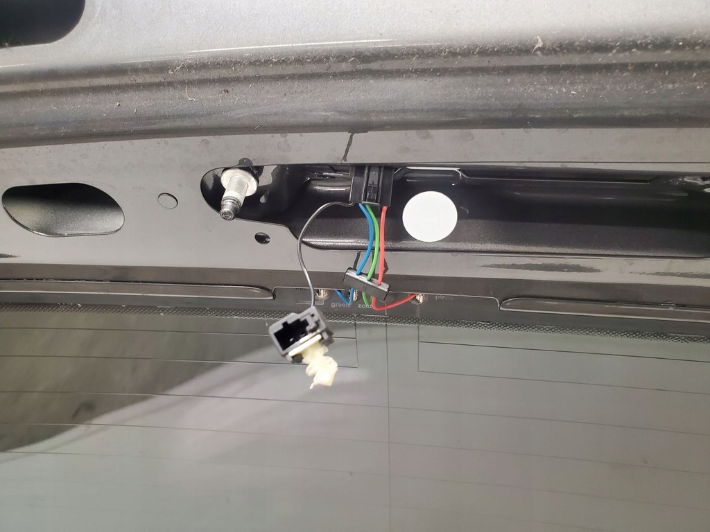 фото №9, Porsche macan 95b827159 с задний крышки багажника