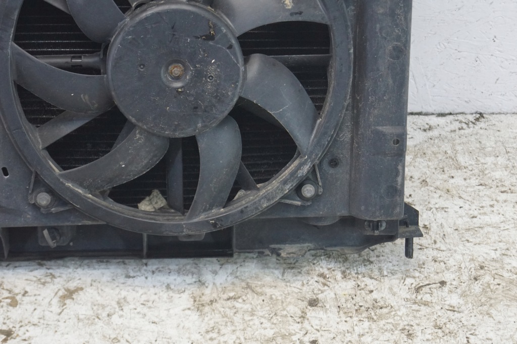 фото №8, Pas передний радиатор peugeot 308 1.6 b