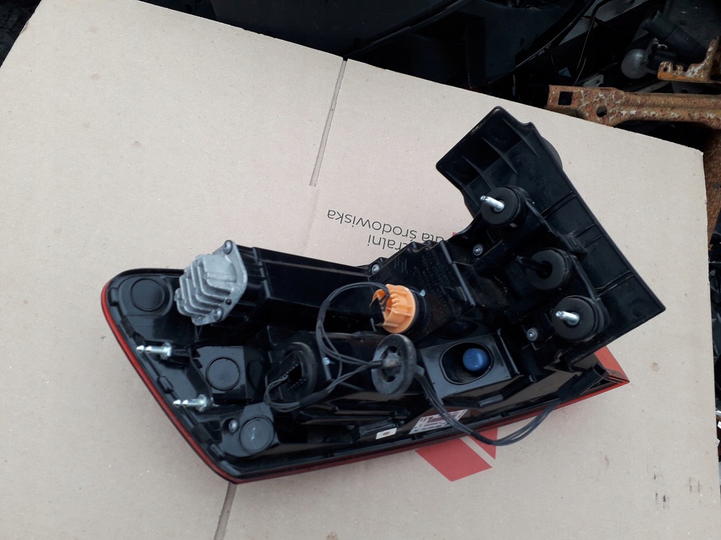 фото №3, Лампа задняя правая renault koleos ii