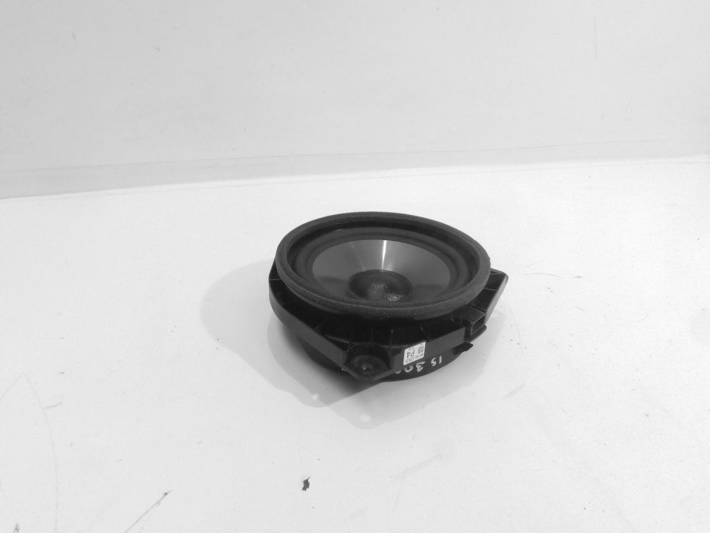 фото №1, Lexus is 300h 200t 2016r динамик дверь левый задняя