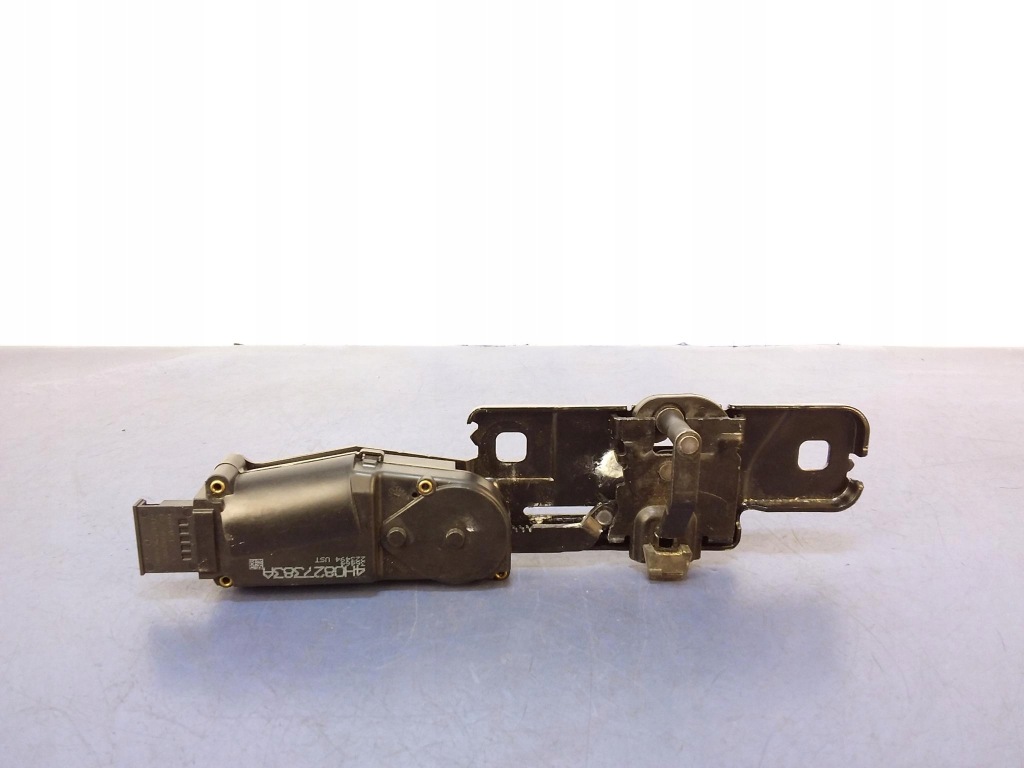 фото №1, Audi a8 d4 замок доводчик задний крышки 4h0827383a