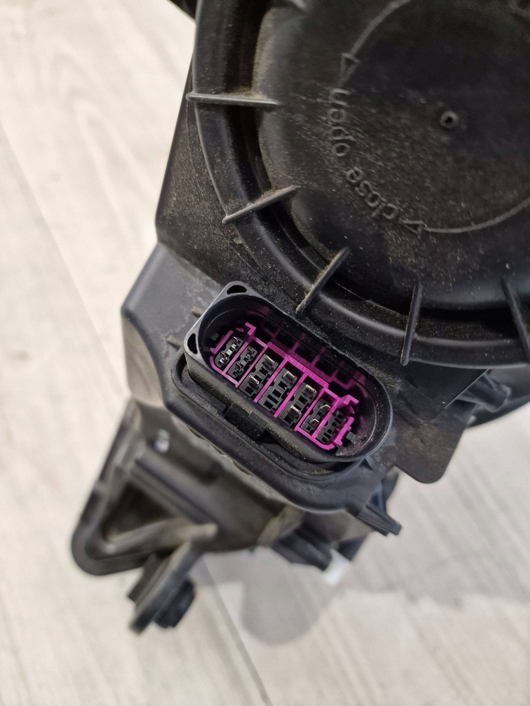 фото №8, Audi a3 8v 12-16 ксенон 8v0941006 ae оригинал