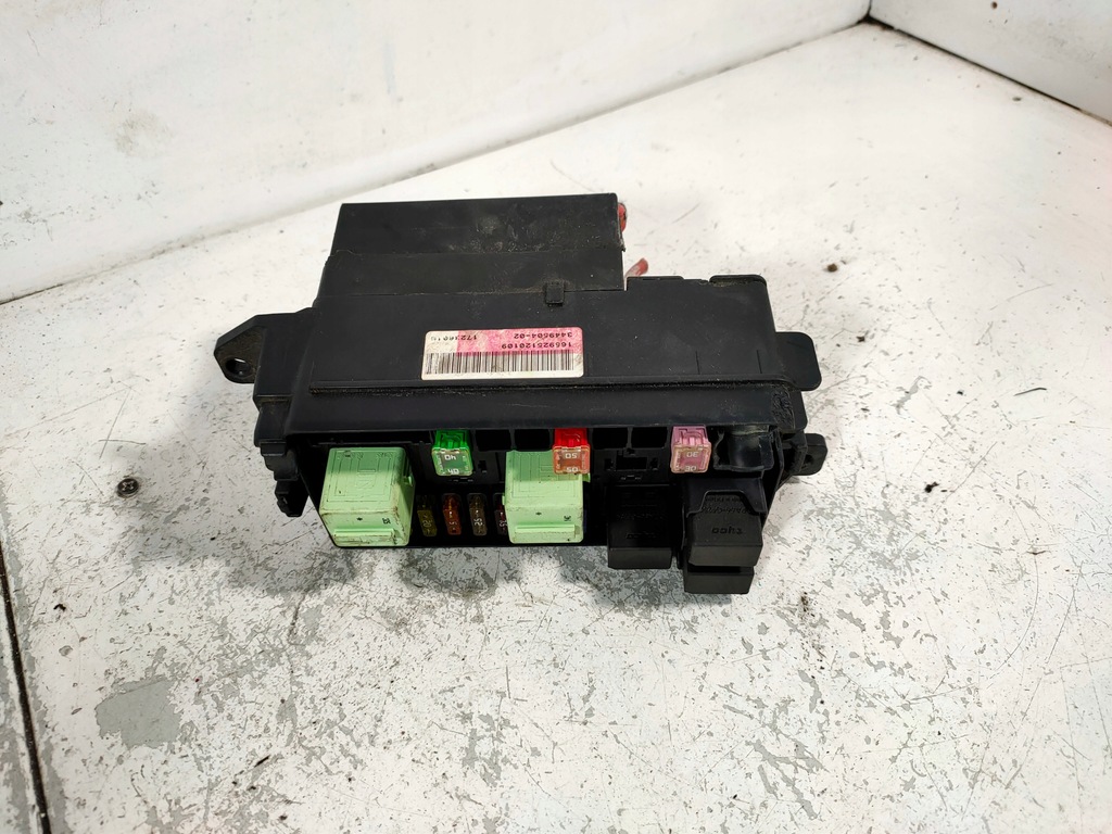 фото №1, Коробка предохранителей mini оригинальный номер 3449504-02