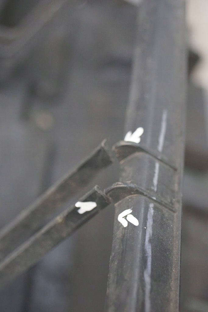 фото №9, Повітропровід повітря mercedes c w204 a2045050430 m164