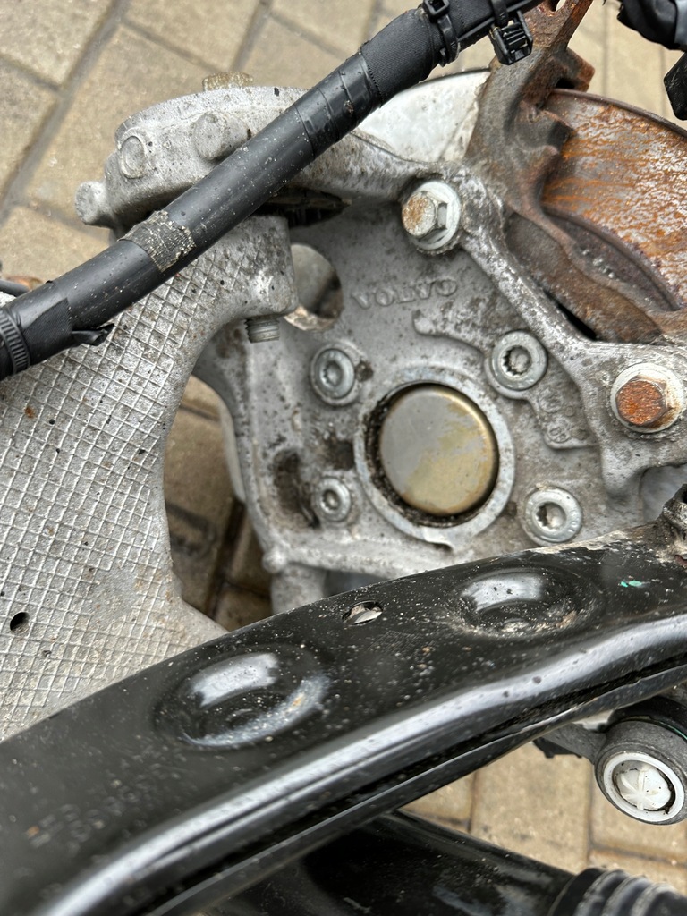 фото №9, Volvo v60 s60 18-23 fwd повний підвіска праве задні важіль поворотний кулак