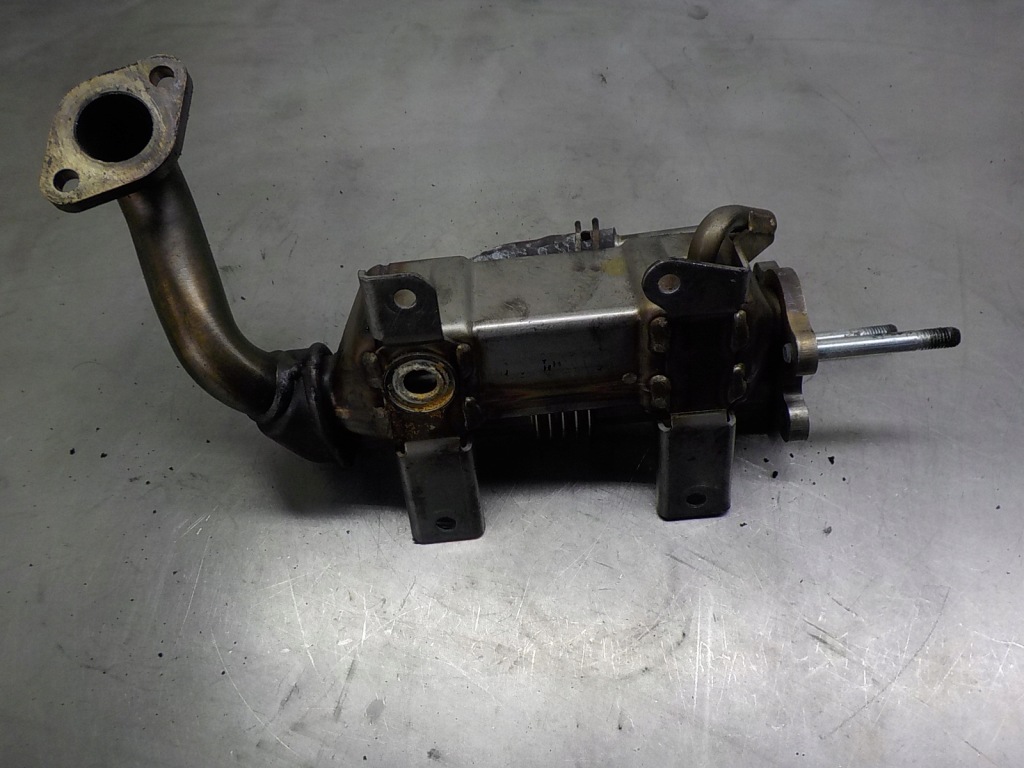 фото №4, Lexus is 220 радіатор вихлопних газів 25680-26030