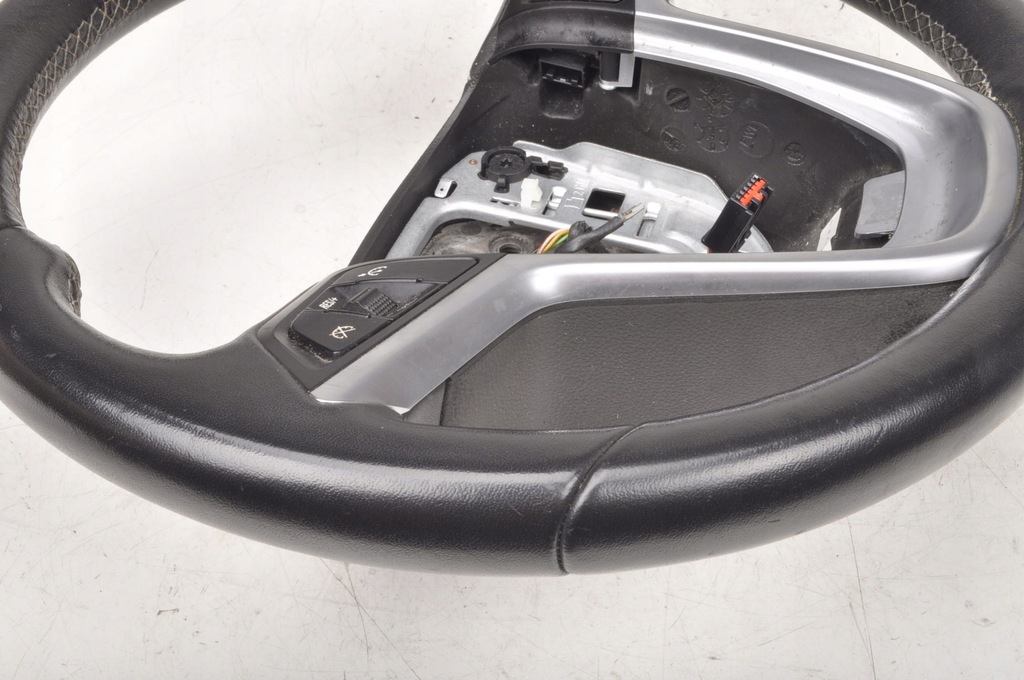 фото №8, Opel meriva ii b воздуховод кожаный