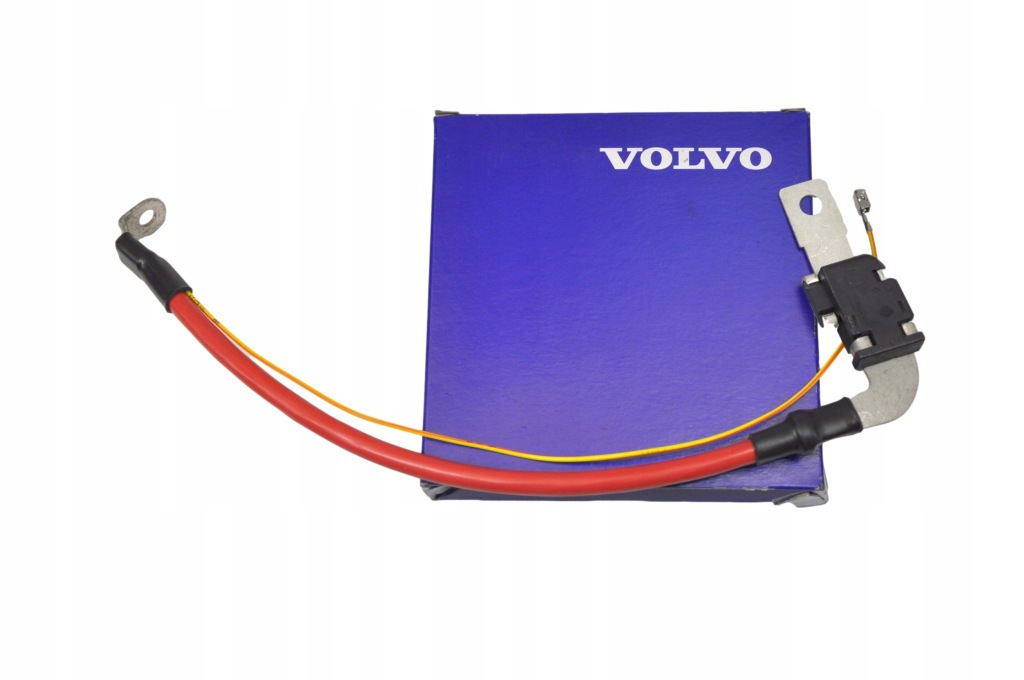 фото №1, Volvo c30 c70 s40 v50 шланг акумулятор plus +
