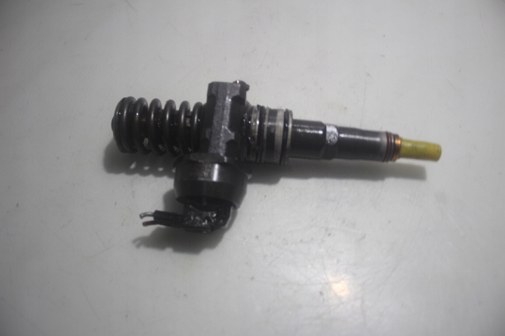 фото №1, Насос-форсунки насос-форсунка skoda octavia ii 1.9tdi