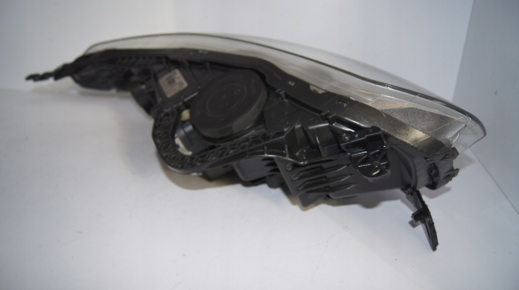 Citroen c5 ксенон led фара ліва 89905355 в Україні