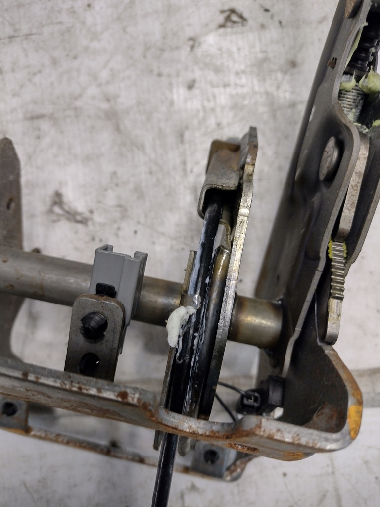 фото №10, Важіль гальма ручного ford kuga mk1 i 2,0tdci